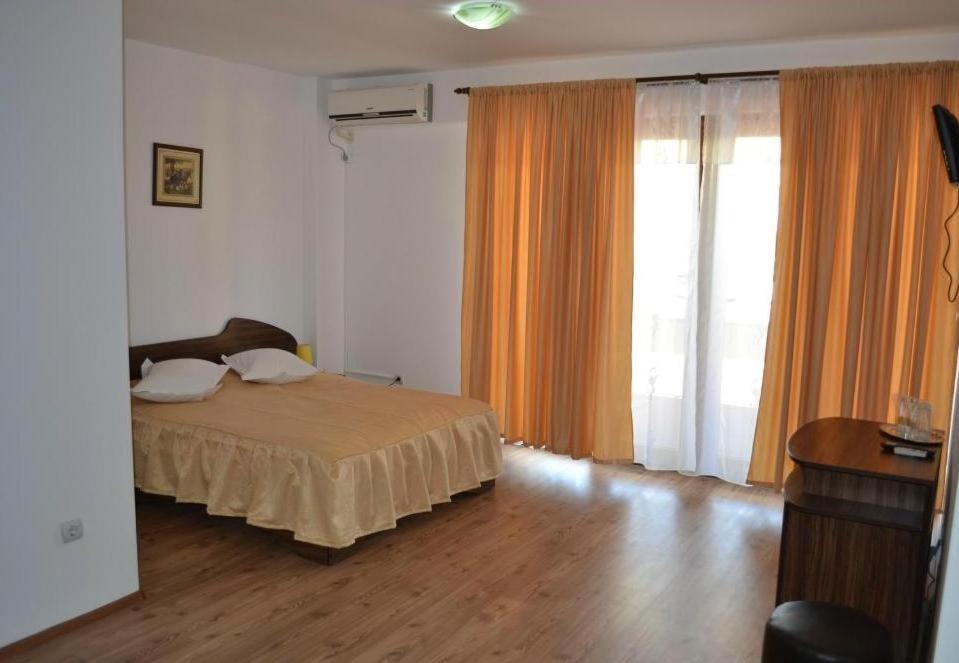 Hotel Corsar Tulcsa Szoba fotó